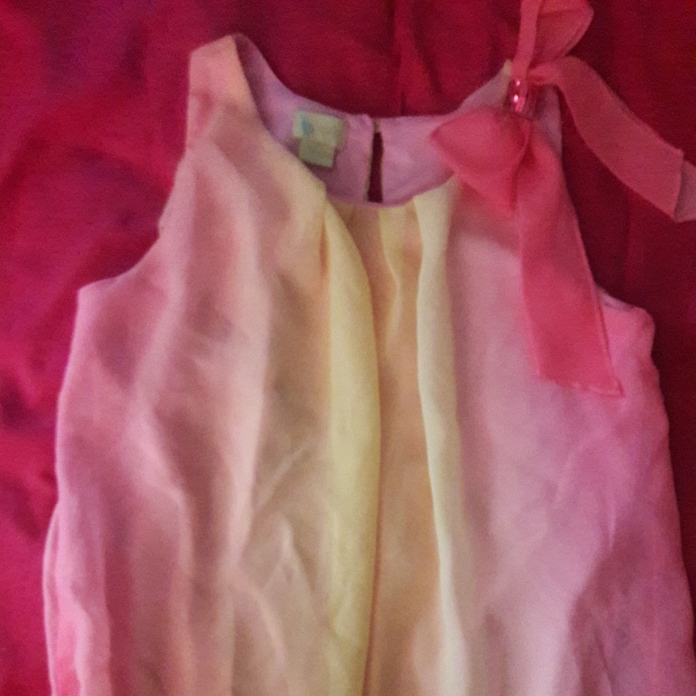Little girl clothing 😊